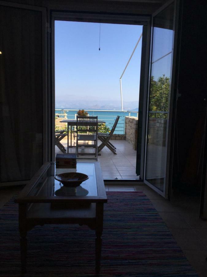 Seafront Apartment Ιι In Kiveri, Near Nafplion. Екстер'єр фото